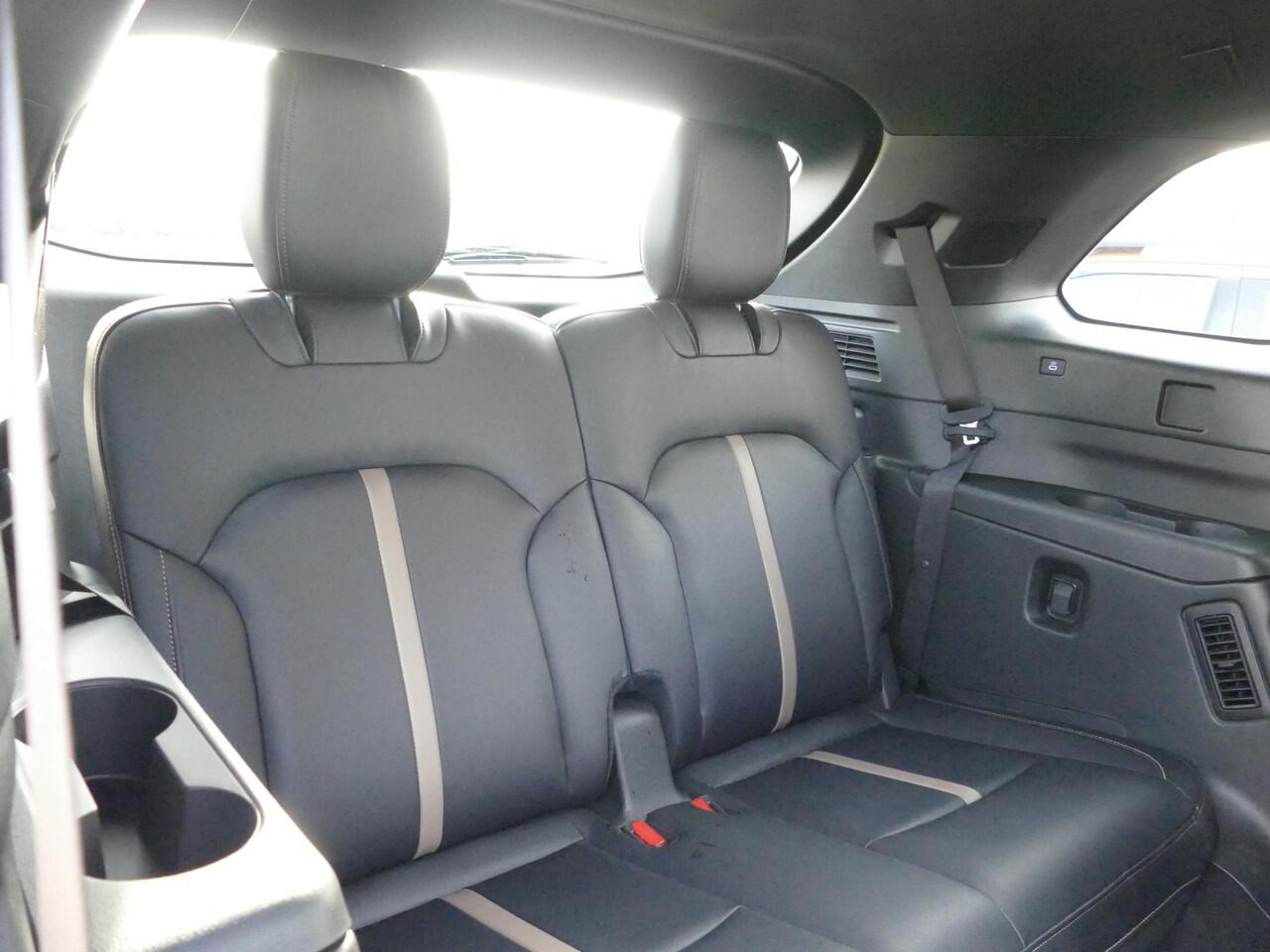 Mazda CX-80 2.5 e-SkyActiv PHEV Homura Plus 6p. | DEMO | Trekhaak | BOSE | RIJKLAARPRIJS!