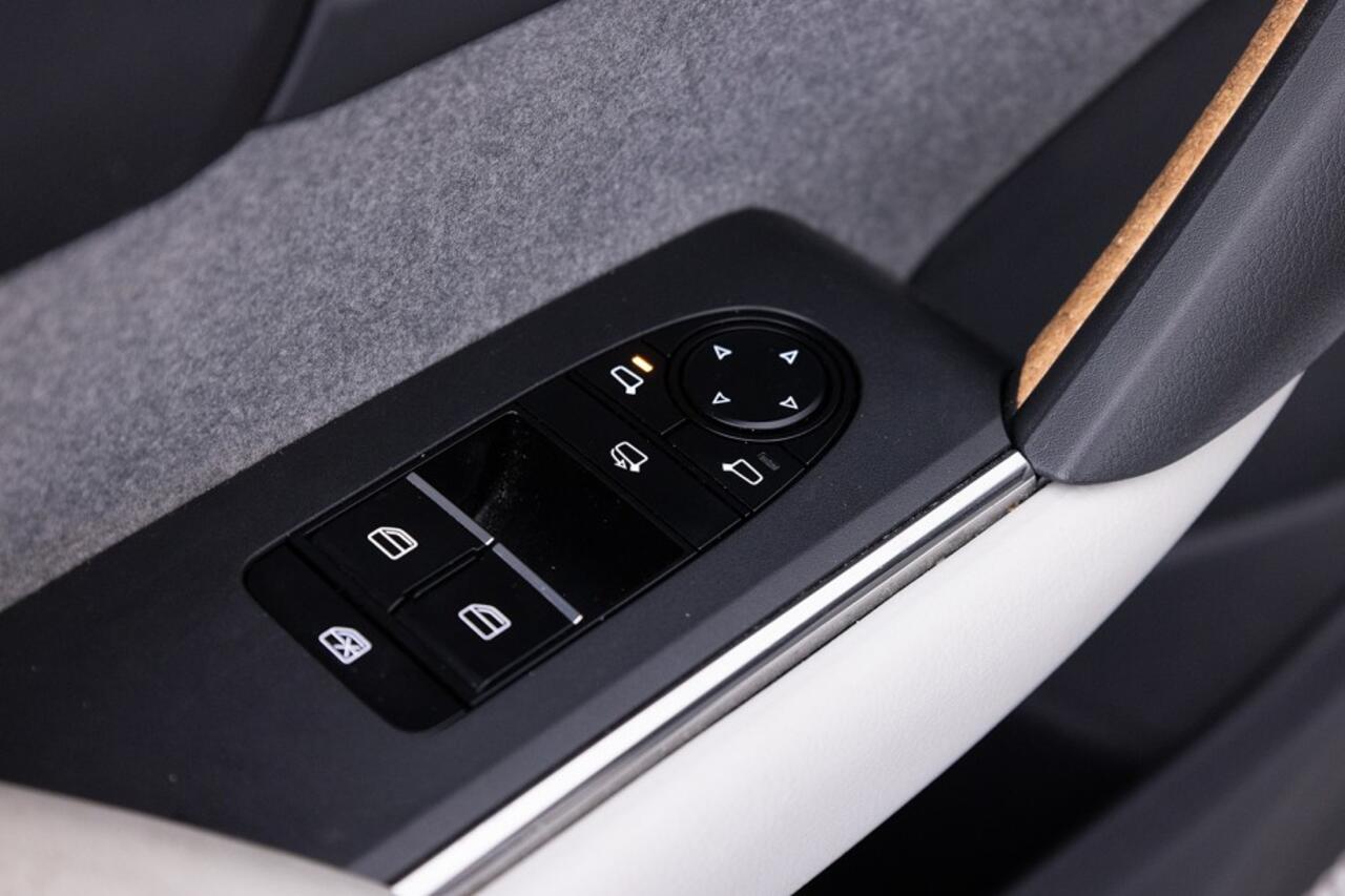 Mazda MX-30 e-SkyActiv 145 First Edition 36 kWh | SOH 96% ? 1e Eigenaar