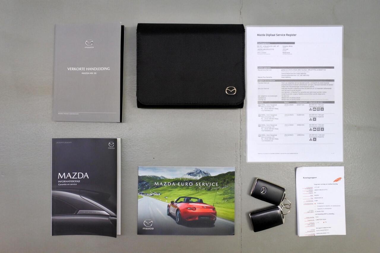 Mazda MX-30 145pk First Edition 36 kWh SOH 95% 100% Dealer onderhouden
