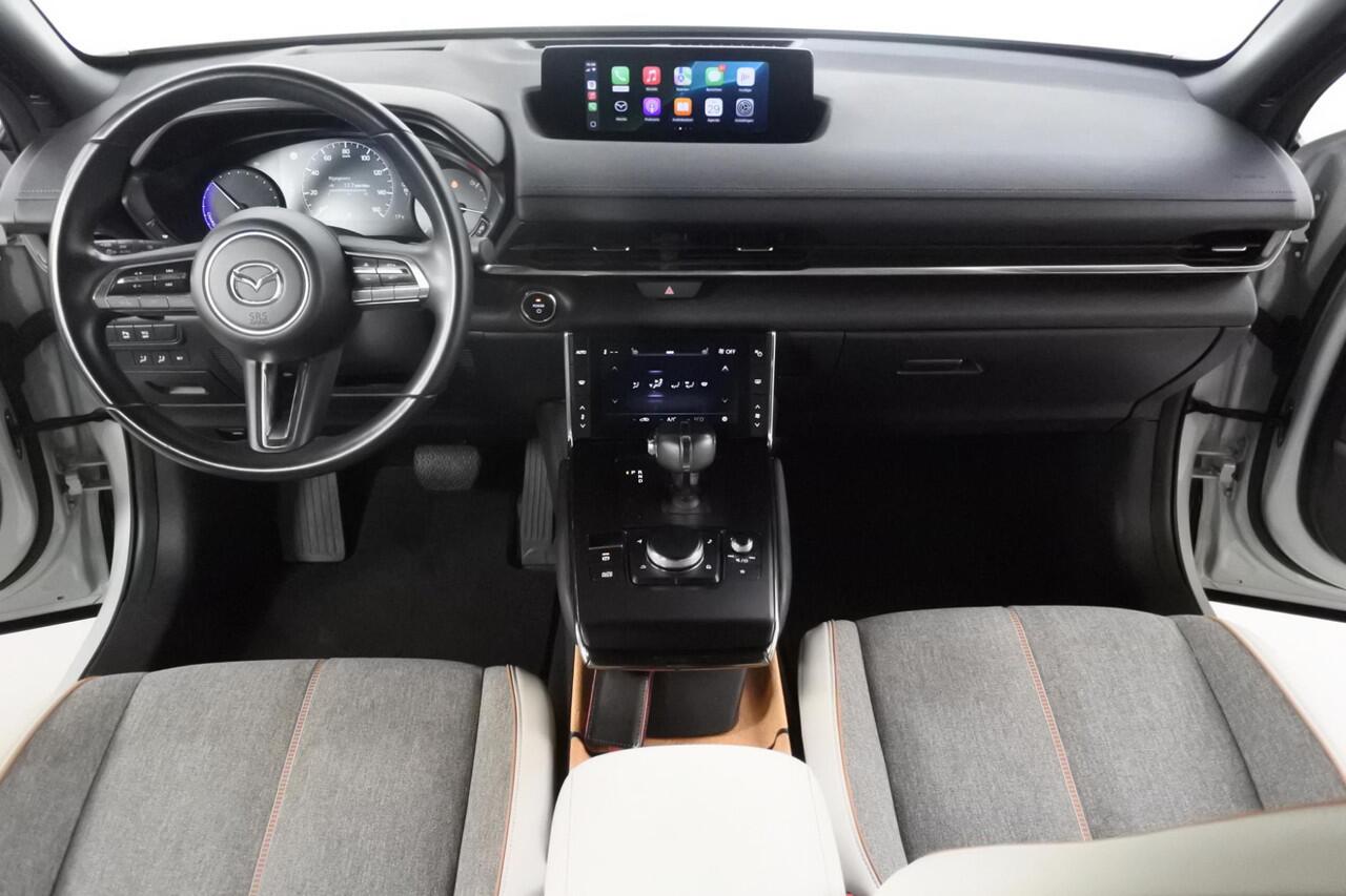 Mazda MX-30 145pk First Edition 36 kWh SOH 95% 100% Dealer onderhouden