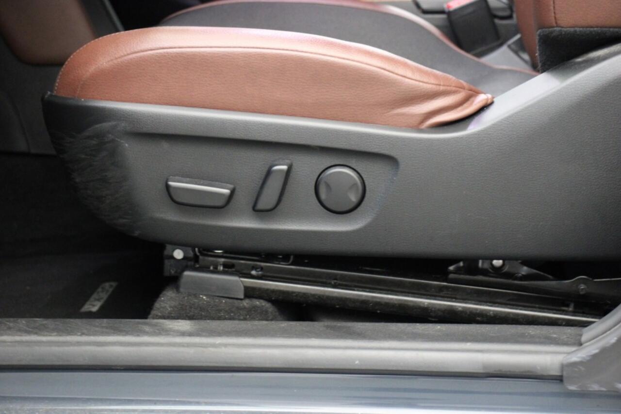 Mazda MX-30 e-SkyActiv 145 First Edition 36 kWh - Carplay, Camera, Navi, Cruise, Stoelverw. SOH 93%