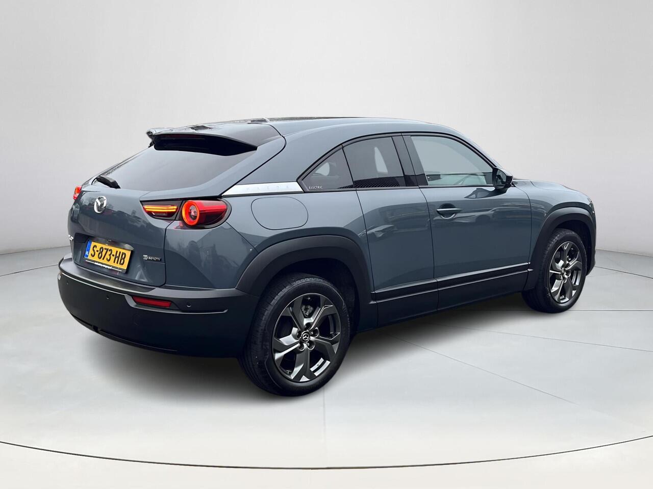 Mazda MX-30 e-SkyActiv 145 First Edition 36 kWh | Navigatie | Camera |