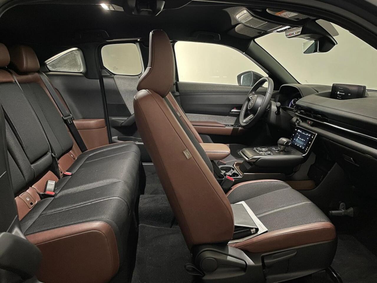 Mazda MX-30 e-SkyActiv R-EV 170 Advantage Automaat ? 1e Eigenaar