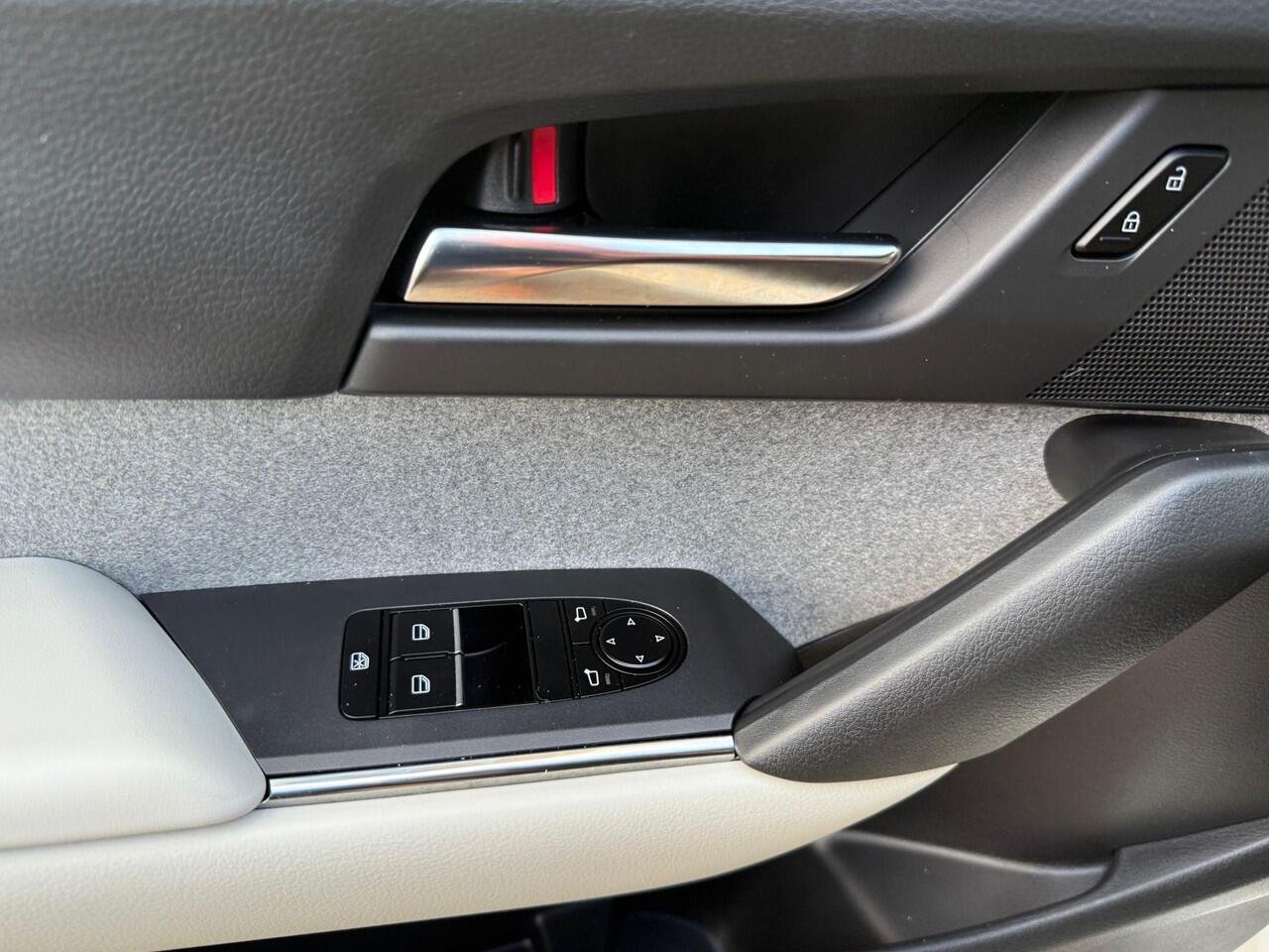 Mazda MX-30 e-SkyActiv EV 145 Prime-line 36 kWh | Achteruitrijcamera | RIJKLAARPRIJS!