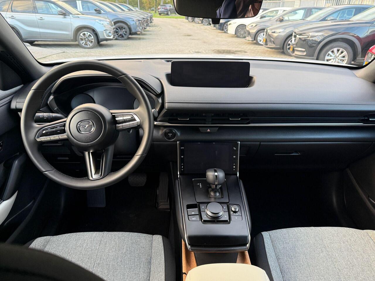 Mazda MX-30 e-SkyActiv EV 145 Prime-line 36 kWh | Achteruitrijcamera | RIJKLAARPRIJS!