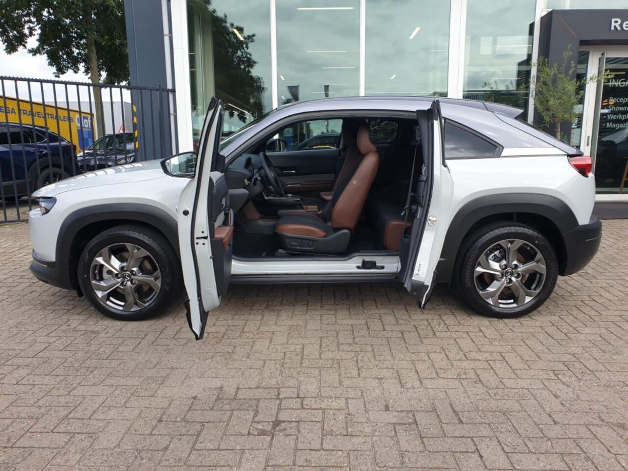 Mazda MX-30 EV145 Makoto Premium / Bose / 360 camera