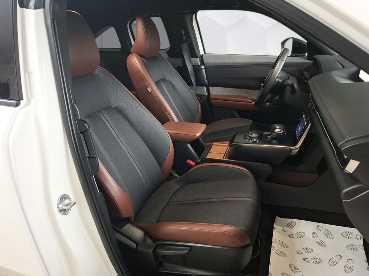 Mazda MX-30 Skyactiv EV 145 Advantage Lederen bekl. Memory seats, Head-up display, nez. Duurste uitvoering, nieuwstaat.