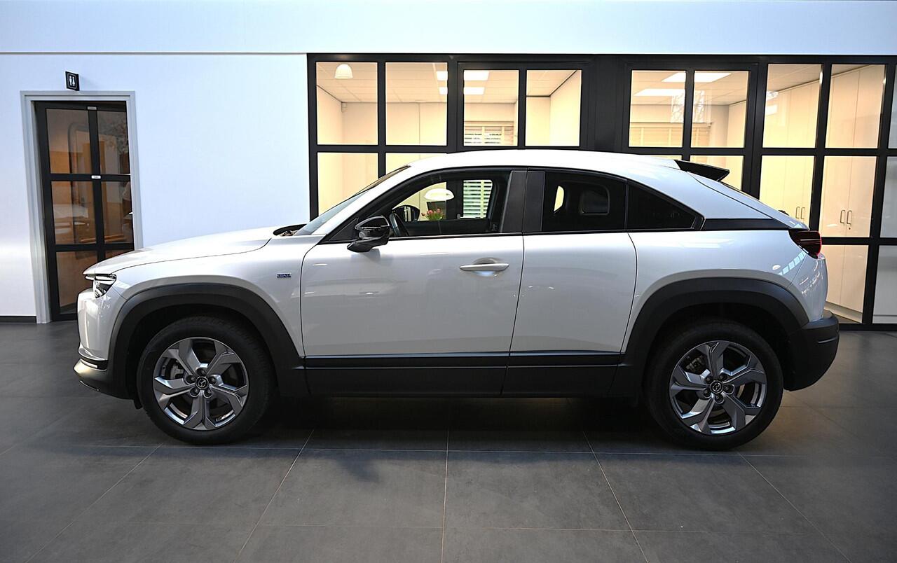 Mazda MX-30 e-SkyActiv EV 145 Exclusive-line 36 kWh *BTW auto* *All-in prijs*