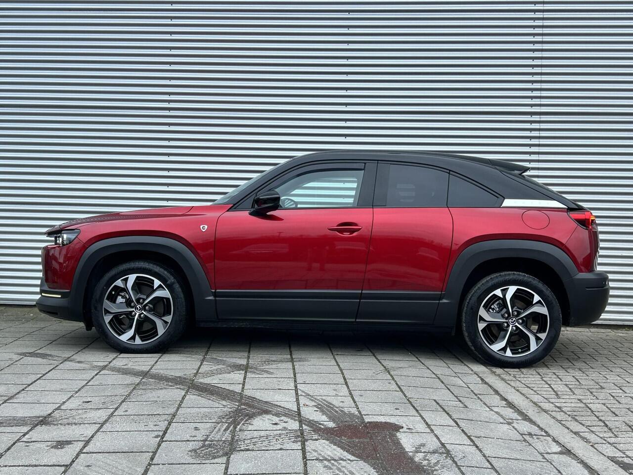 Mazda MX-30 e-SkyActiv R-EV 170 Advantage Modern Multi-tone Soul Red Crystal | FabGarantie 03/2030 |