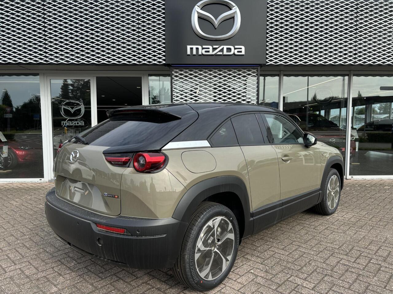 Mazda MX-30 e-SkyActiv R-EV 170 Makoto | NIEUW TE REGISTREREN | 6 JAAR GARANTIE |