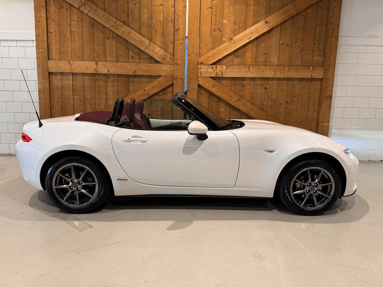 Mazda MX-5 1.5 SkyActiv-G 100th Anniversary uitvoering Uniek