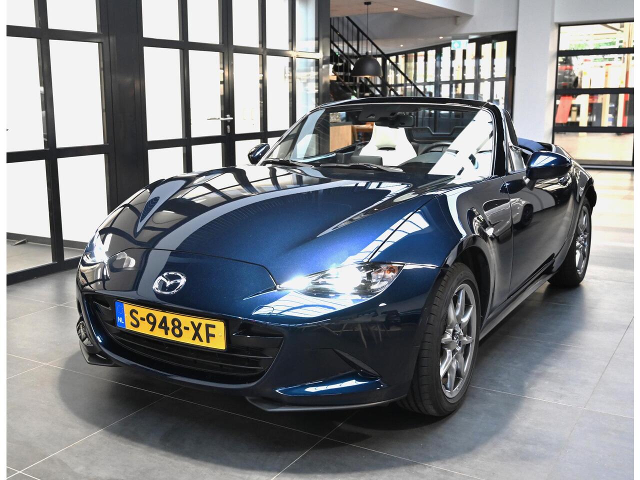 Mazda MX-5 Roadster SkyActiv-G 132 6MT Kizuna *Dealeronderhouden* *All-in prijs*