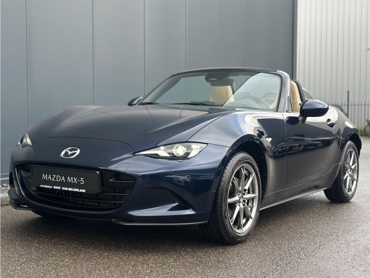Mazda MX-5 1.5 132 pk Kazari Roadster