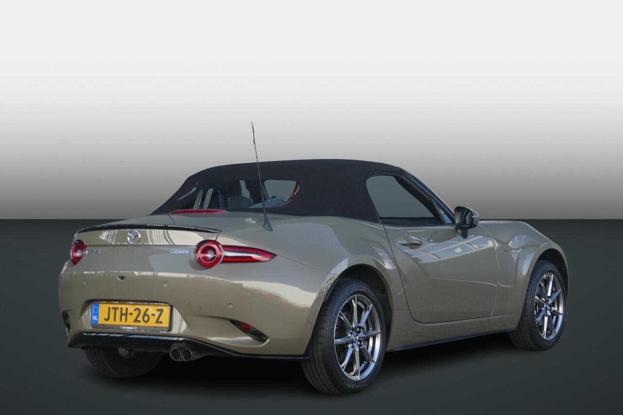 Mazda MX-5 1.5 SkyActiv-G 132 Exclusive-Line | Sport pakket! | ¤7.214,- Voordeel | Unieke Kleur | Camera | RIJKLAARPRIJS!