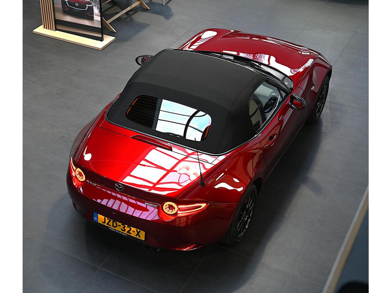 Mazda MX-5 Roadster SkyActiv-G 132 6MT Homura *BTW auto* *All-in prijs*