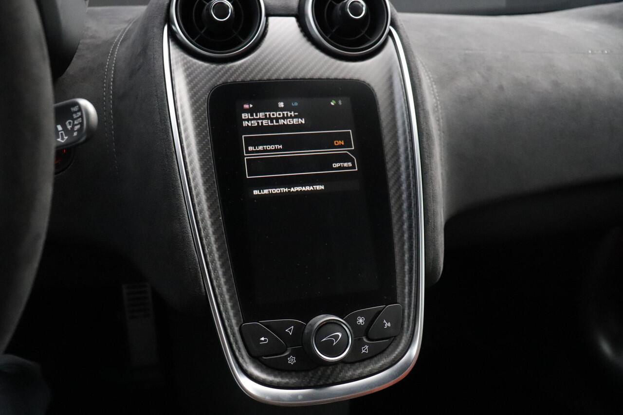 Mclaren 620R 620R 3.8 V8 | R-PACK | ROOFSCOOP | LIFT | BOWERS & WILKINS | FIRST OWNER |