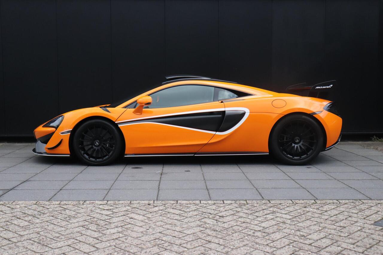 Mclaren 620R 620R 3.8 V8 | R-PACK | ROOFSCOOP | LIFT | BOWERS & WILKINS | FIRST OWNER |