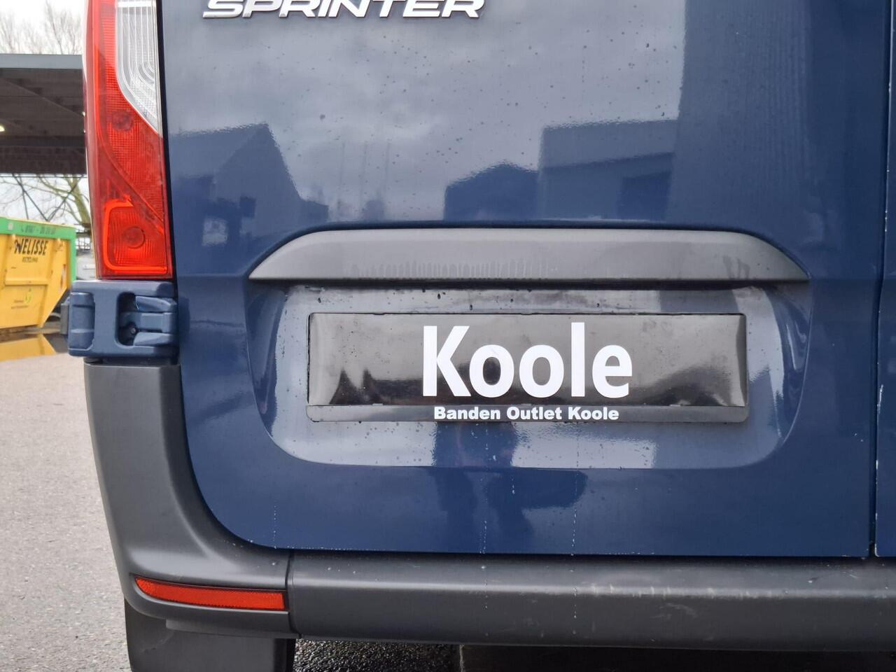 Mercedes-Benz 311 CDI Sprinter 2.2 L2H2 / AIRCO / CAMERA / 3 ZITS / DEALER ONDERHOUDEN / NAVI