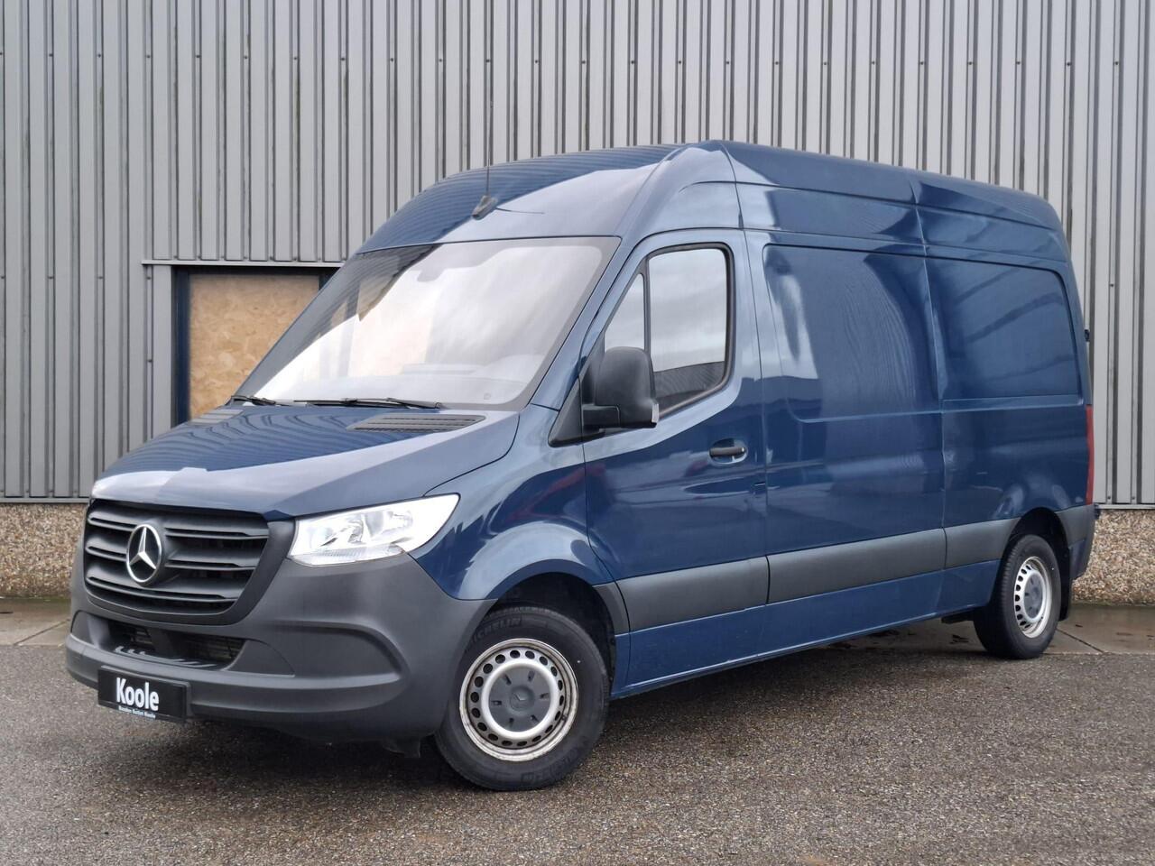 Mercedes-Benz 311 CDI Sprinter 2.2 L2H1 Functional / AIRCO / CAMERA / 3 ZITS / DEALER ONDERHOUDEN / NAVI