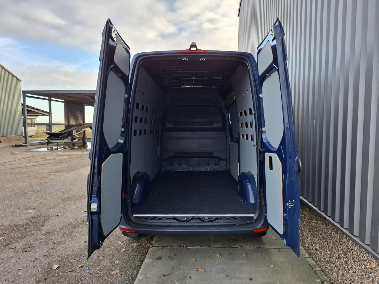 Mercedes-Benz 311 CDI Sprinter 2.2 L2H1 Functional / AIRCO / CAMERA / 3 ZITS / DEALER ONDERHOUDEN / NAVI