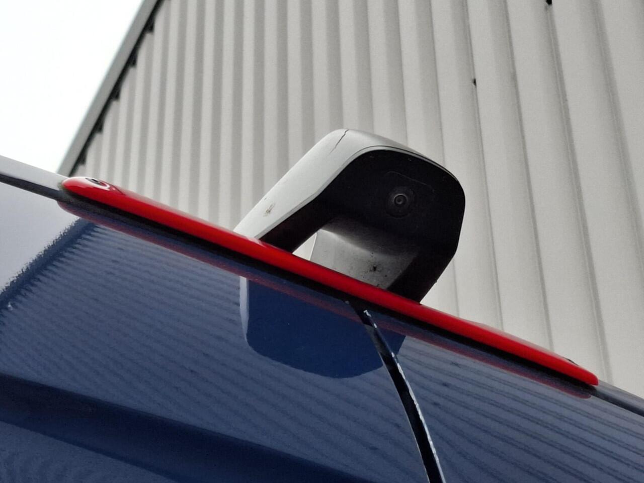 Mercedes-Benz 311 CDI Sprinter 2.2 L2H1 Functional / AIRCO / CAMERA / 3 ZITS / DEALER ONDERHOUDEN / NAVI