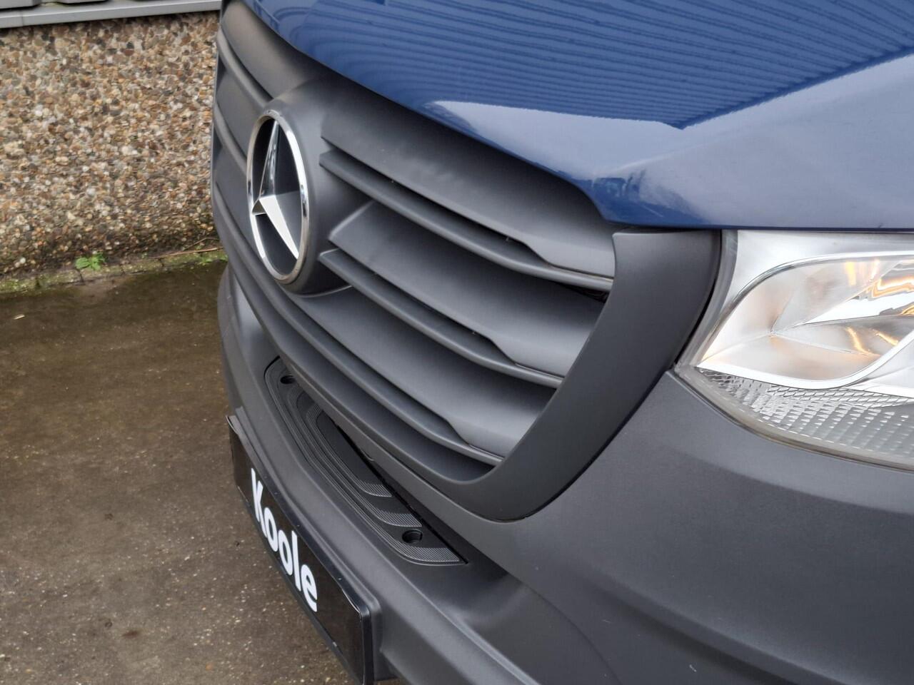 Mercedes-Benz 311 CDI Sprinter 2.2 L2H1 Functional / AIRCO / CAMERA / 3 ZITS / DEALER ONDERHOUDEN / NAVI