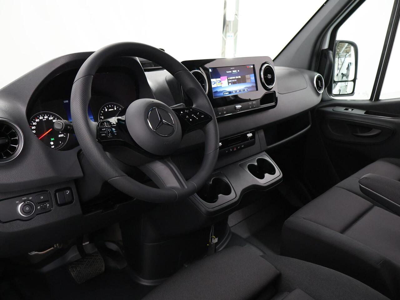 Mercedes-Benz 311 CDI Sprinter Chassis L3 RWD PRO Automaat | BPM VRIJ | BAKWAGEN | Navigatie | Airco | Cruise Control | Dodehoekassistent | Meubelbak |