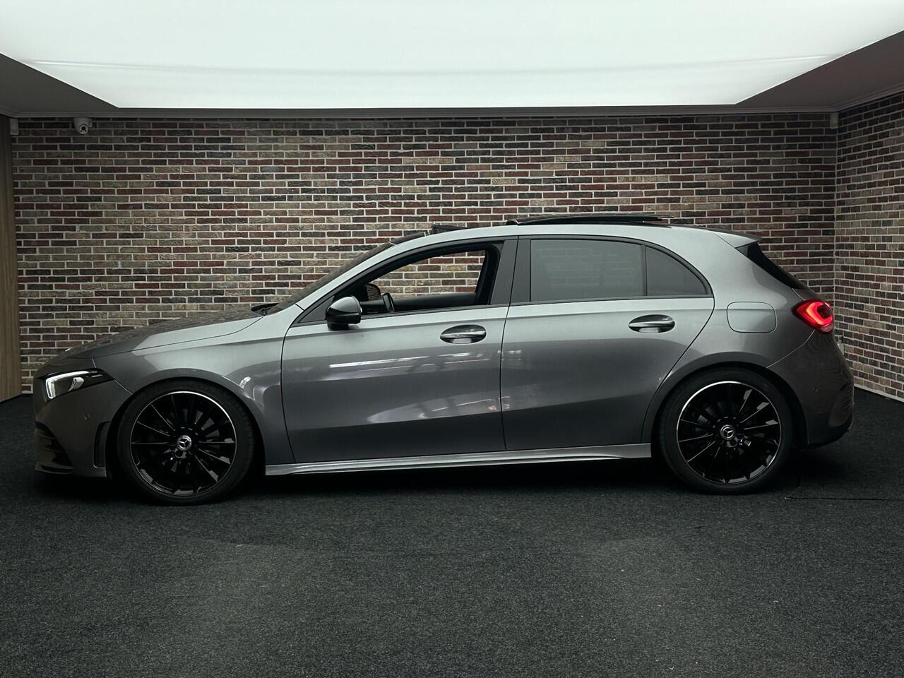 Mercedes-Benz A-KLASSE 250 AMG Panorama Sfeer Camera Led Tune