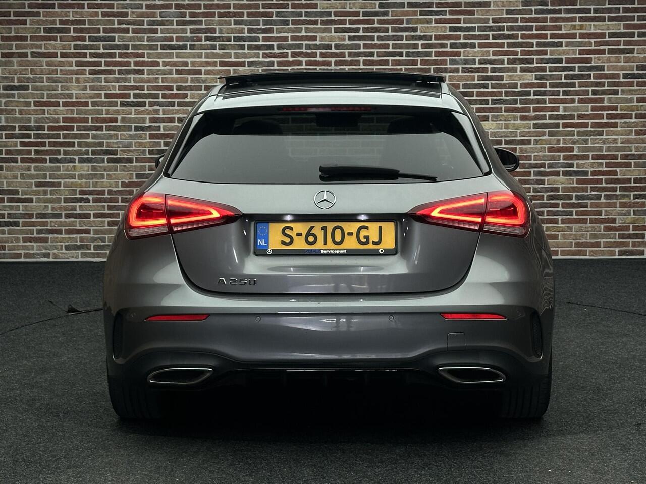 Mercedes-Benz A-KLASSE 250 AMG Panorama Sfeer Camera Led Tune