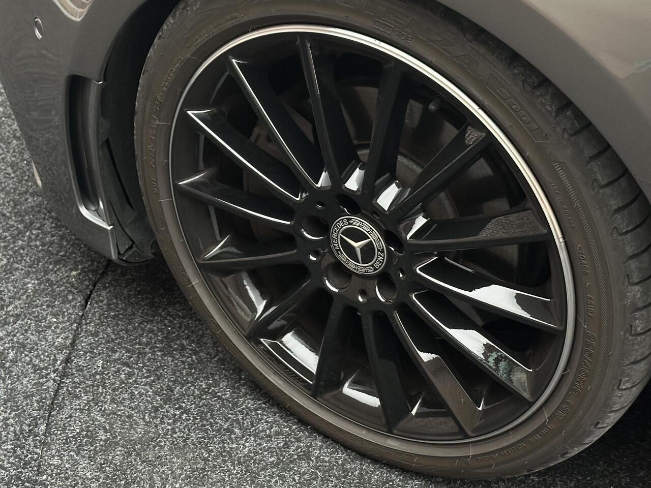 Mercedes-Benz A-KLASSE 250 AMG Panorama Sfeer Camera Led Tune