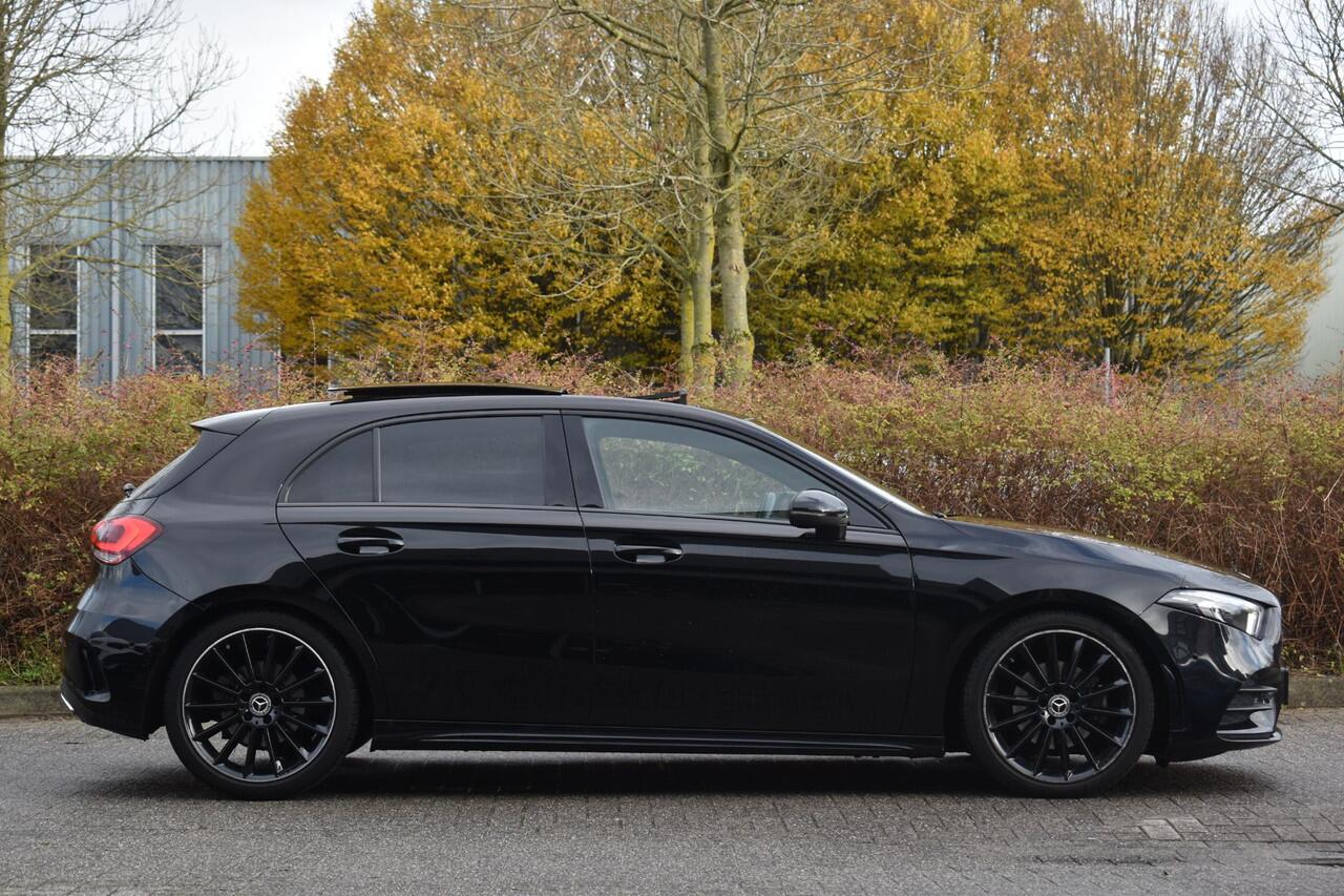 Mercedes-Benz A-KLASSE 200 Launch Edition Premium Plus AMG Pano Sfeer 19" Velgen