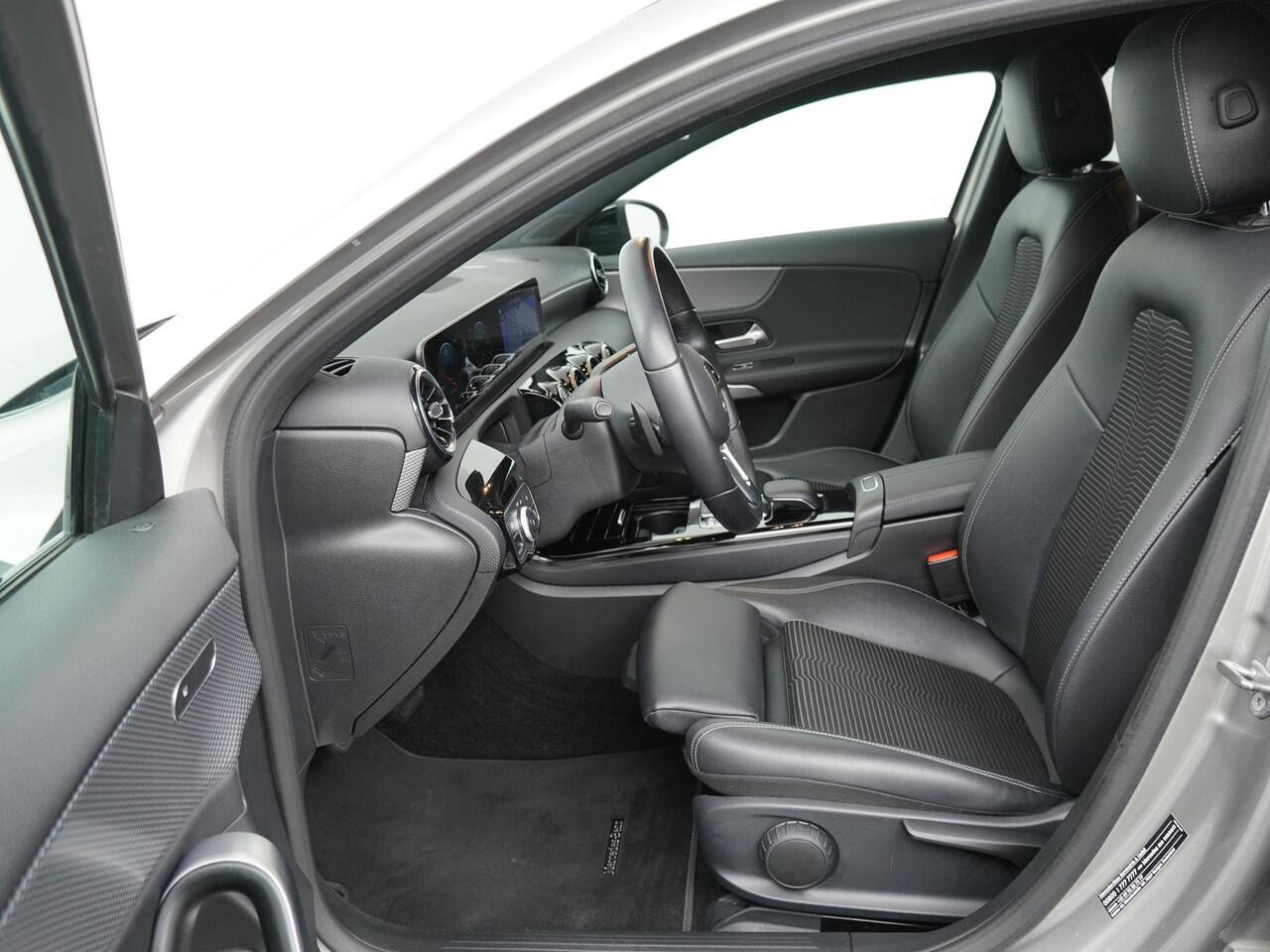 Mercedes-Benz A-KLASSE 250 Premium Plus | 102.259 KM | Zeer nette auto |