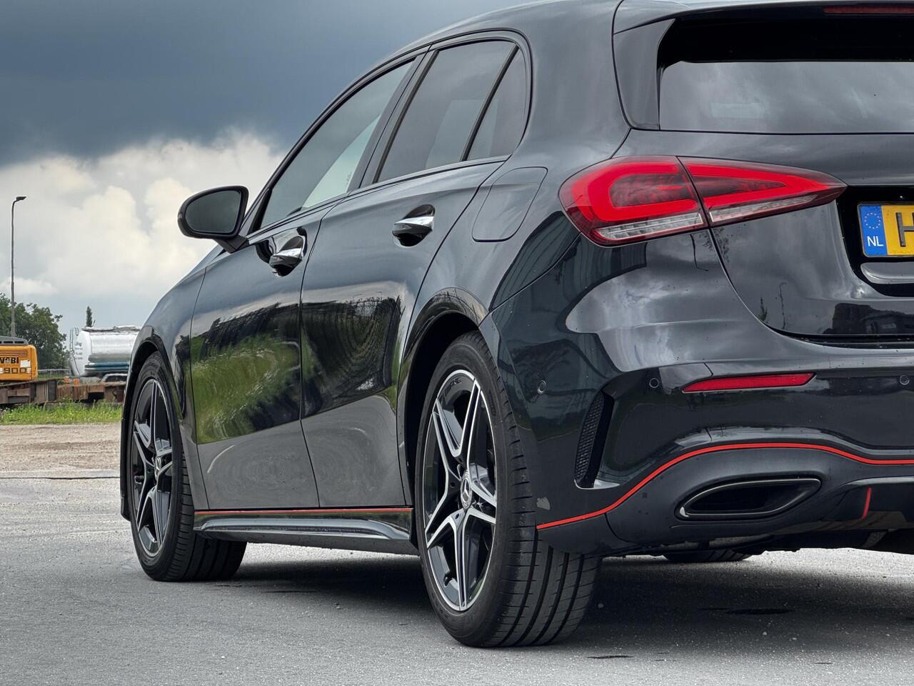 Mercedes-Benz A-KLASSE 250 Premium AMG Widescreen camera