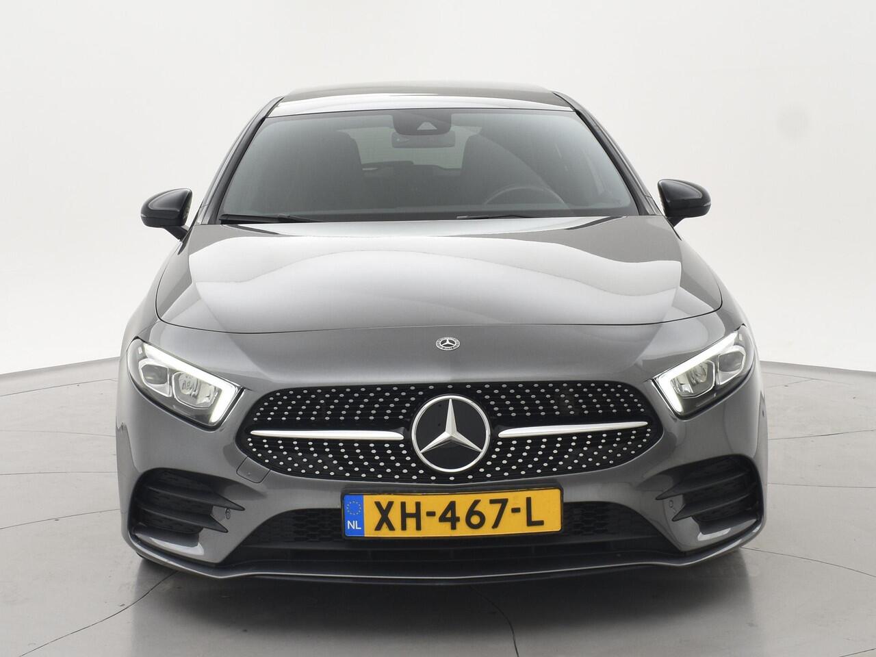 Mercedes-Benz A-KLASSE 200 163 PK AUT. AMG NIGHT + PANORAMA | CAMERA | STOELVERW. | WIDESCREEN MBUX