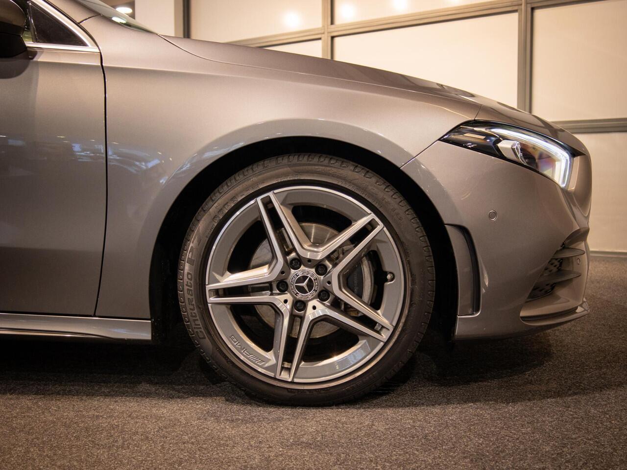 Mercedes-Benz A-KLASSE Hatchback 180 Business Solution AMG