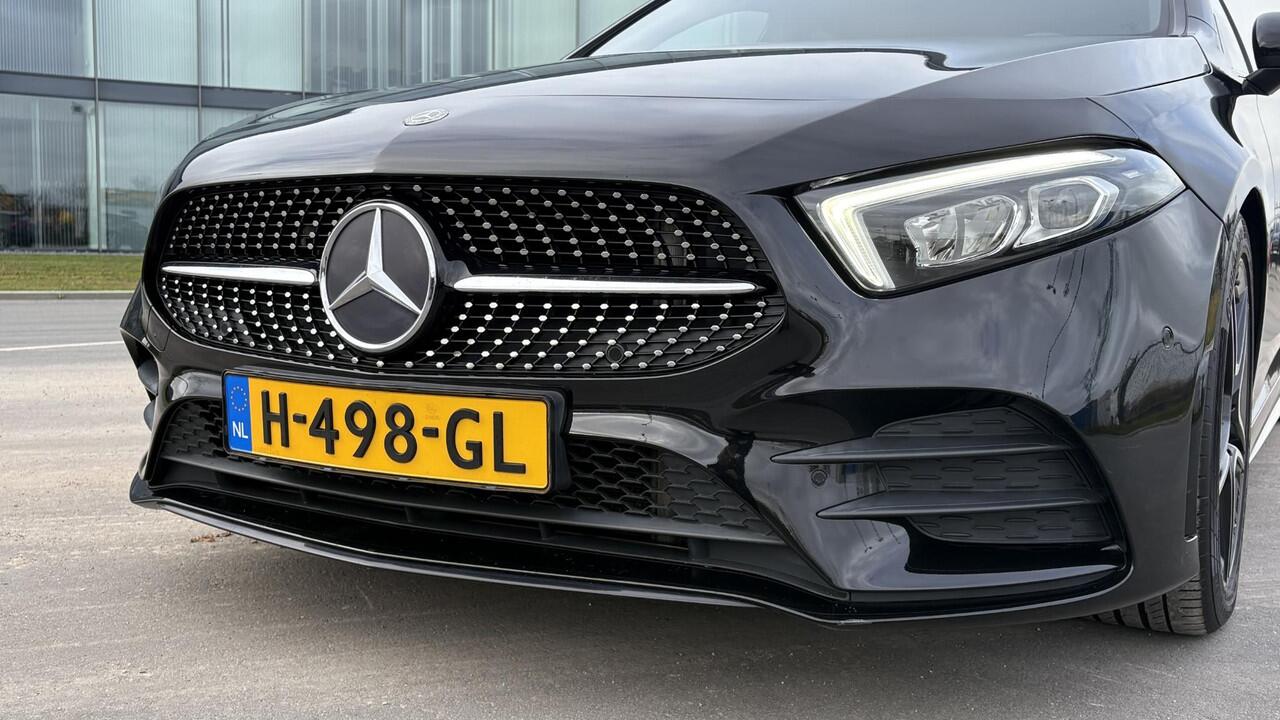 Mercedes-Benz A-KLASSE 250 Premium AMG Widescreen camera