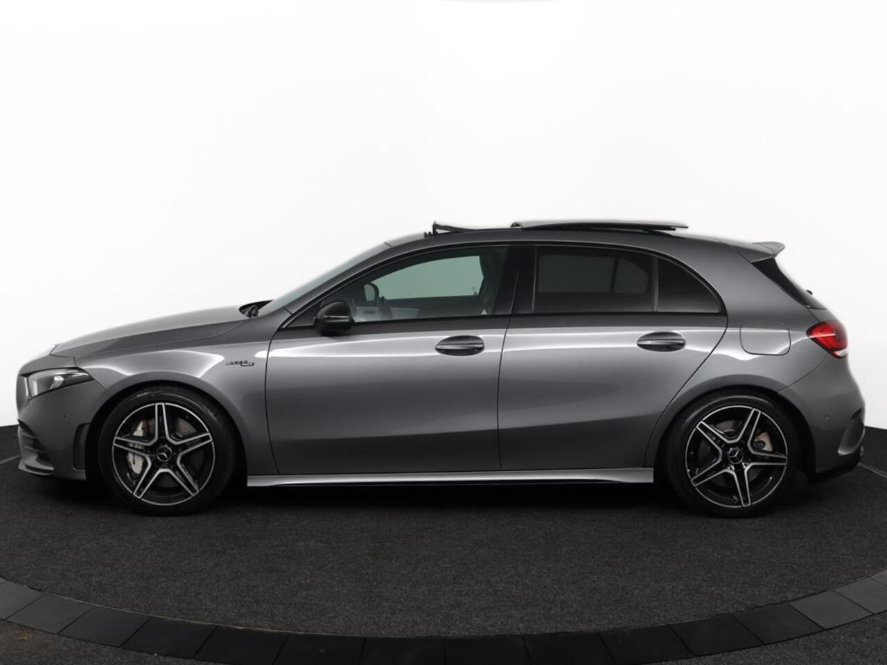Mercedes-Benz A-KLASSE AMG 35 4MATIC Premium Edition 1| Pano |306PK | Automaat |Widescreen
