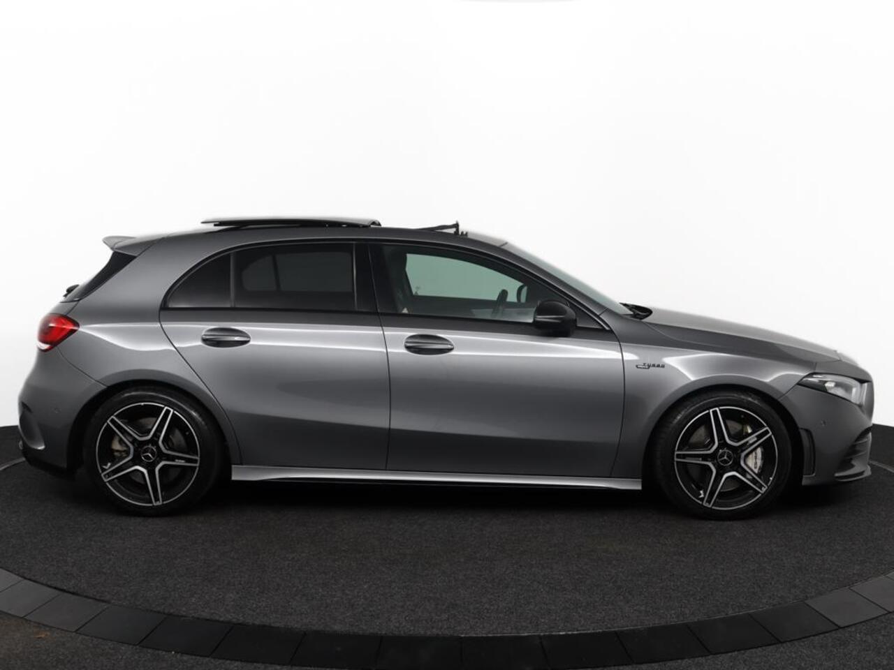 Mercedes-Benz A-KLASSE AMG 35 4MATIC Premium Edition 1| Pano |306PK | Automaat |Widescreen