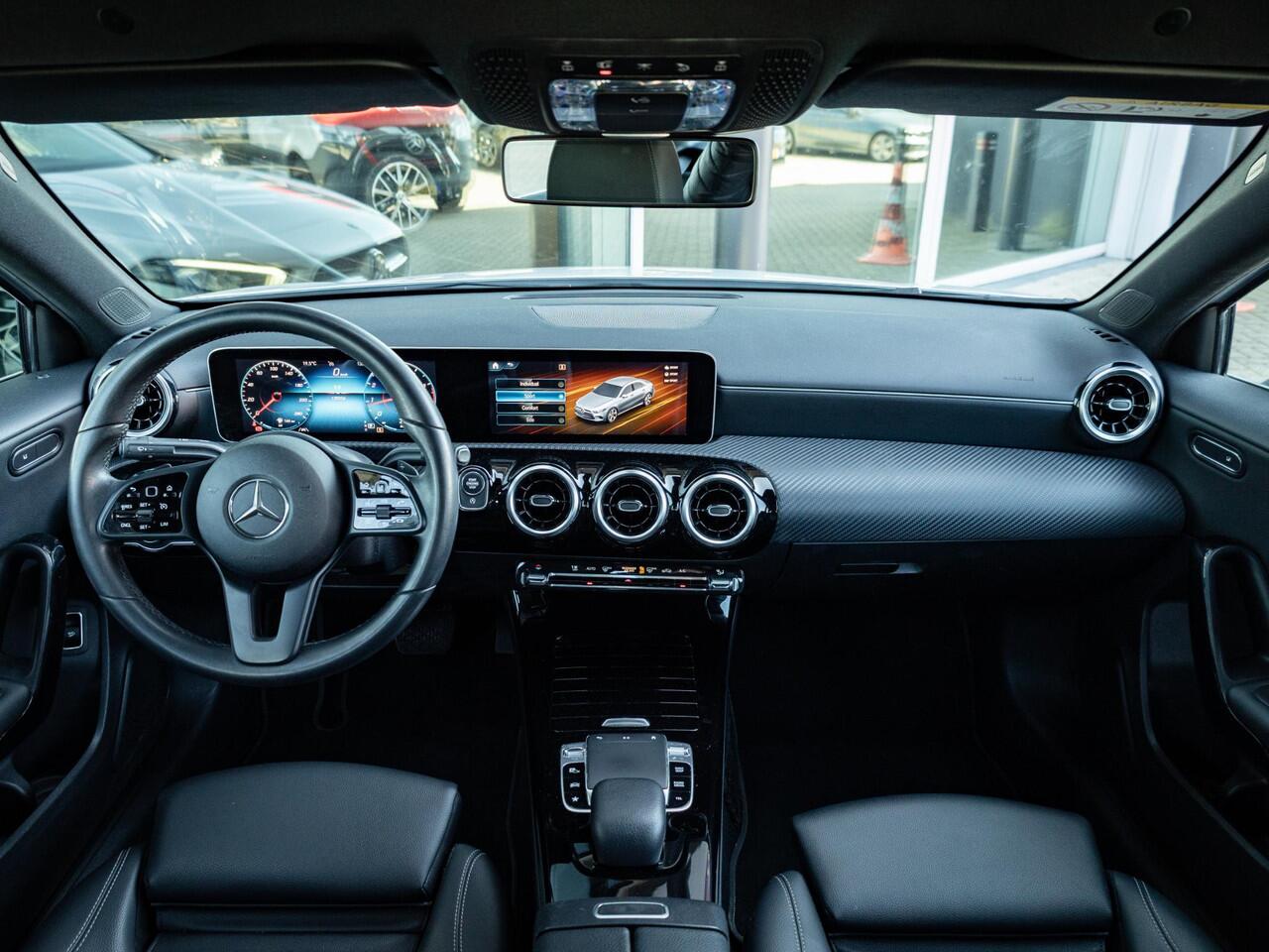 Mercedes-Benz A-KLASSE Limousine 200 Business Solution