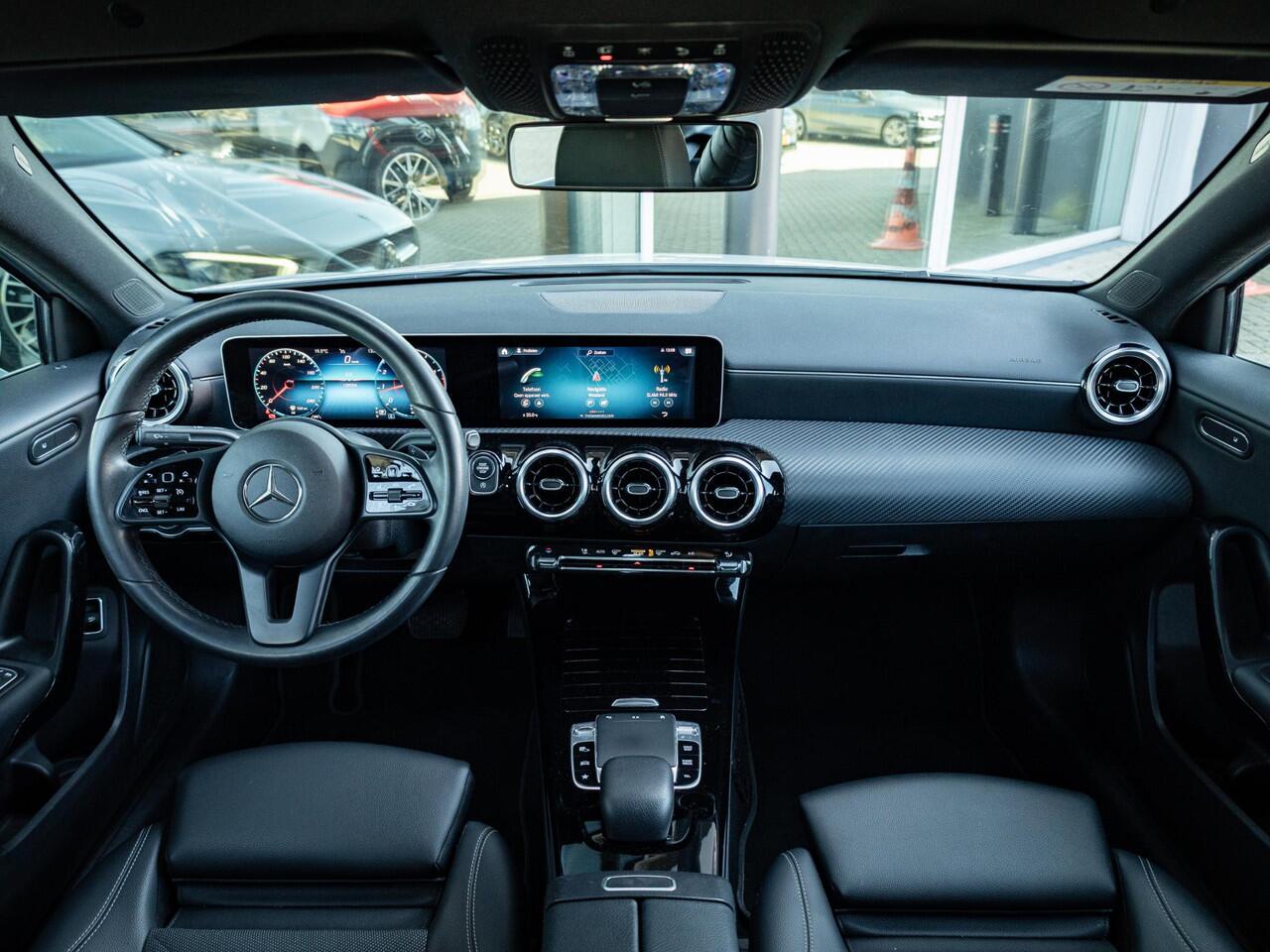 Mercedes-Benz A-KLASSE Limousine 200 Business Solution