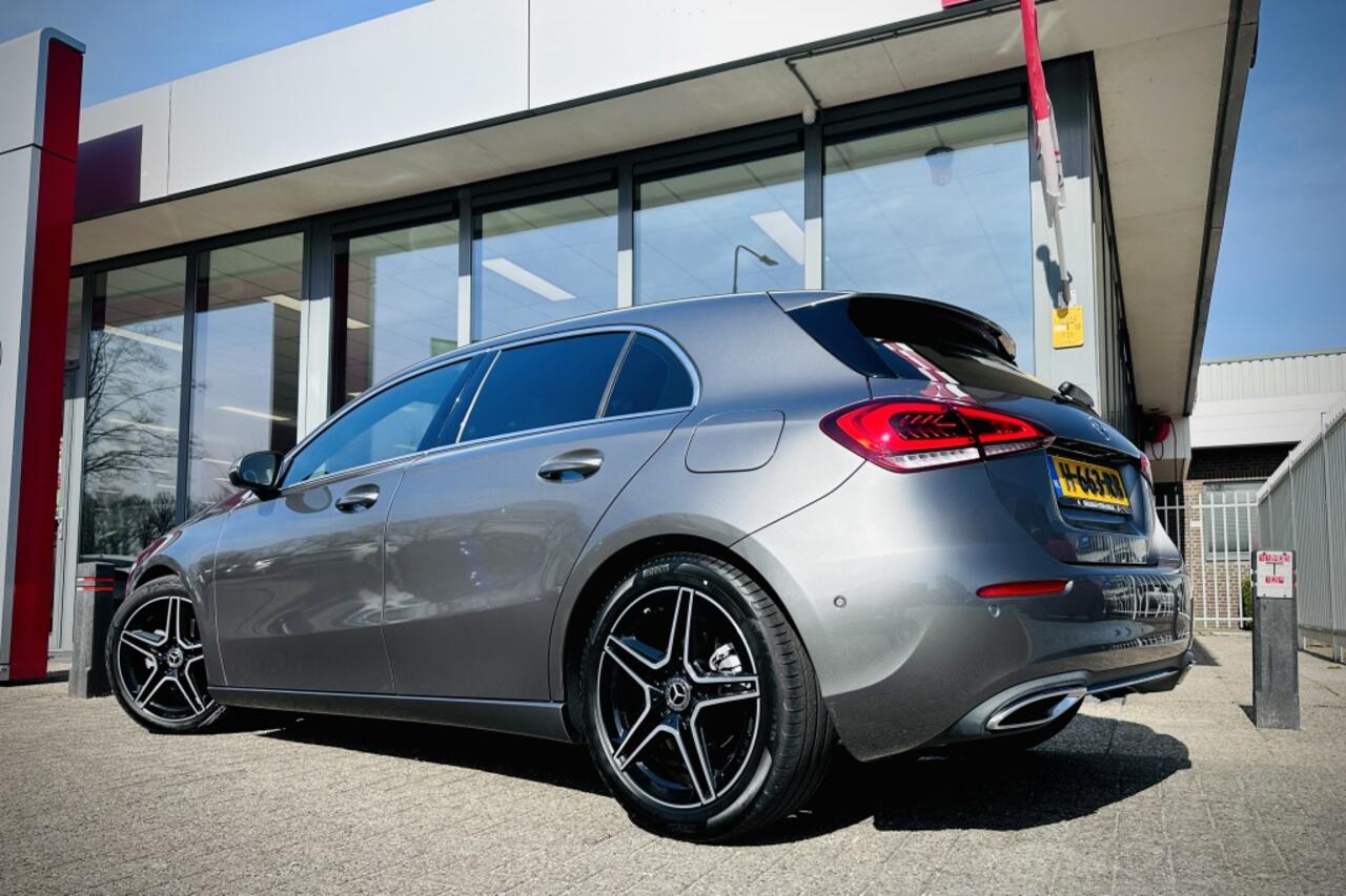 Mercedes-Benz A-KLASSE 180 AUT | *13091 km!* Advantage | Widescreen MBUX | Stoelverwarm