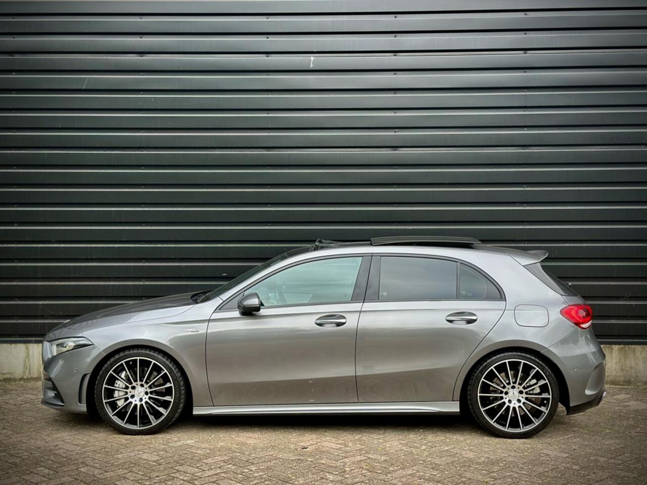 Mercedes-Benz A-KLASSE AMG 35 4MATIC PANO|BURMES|MEMORY|DISTRONIC|BLINDSPOT