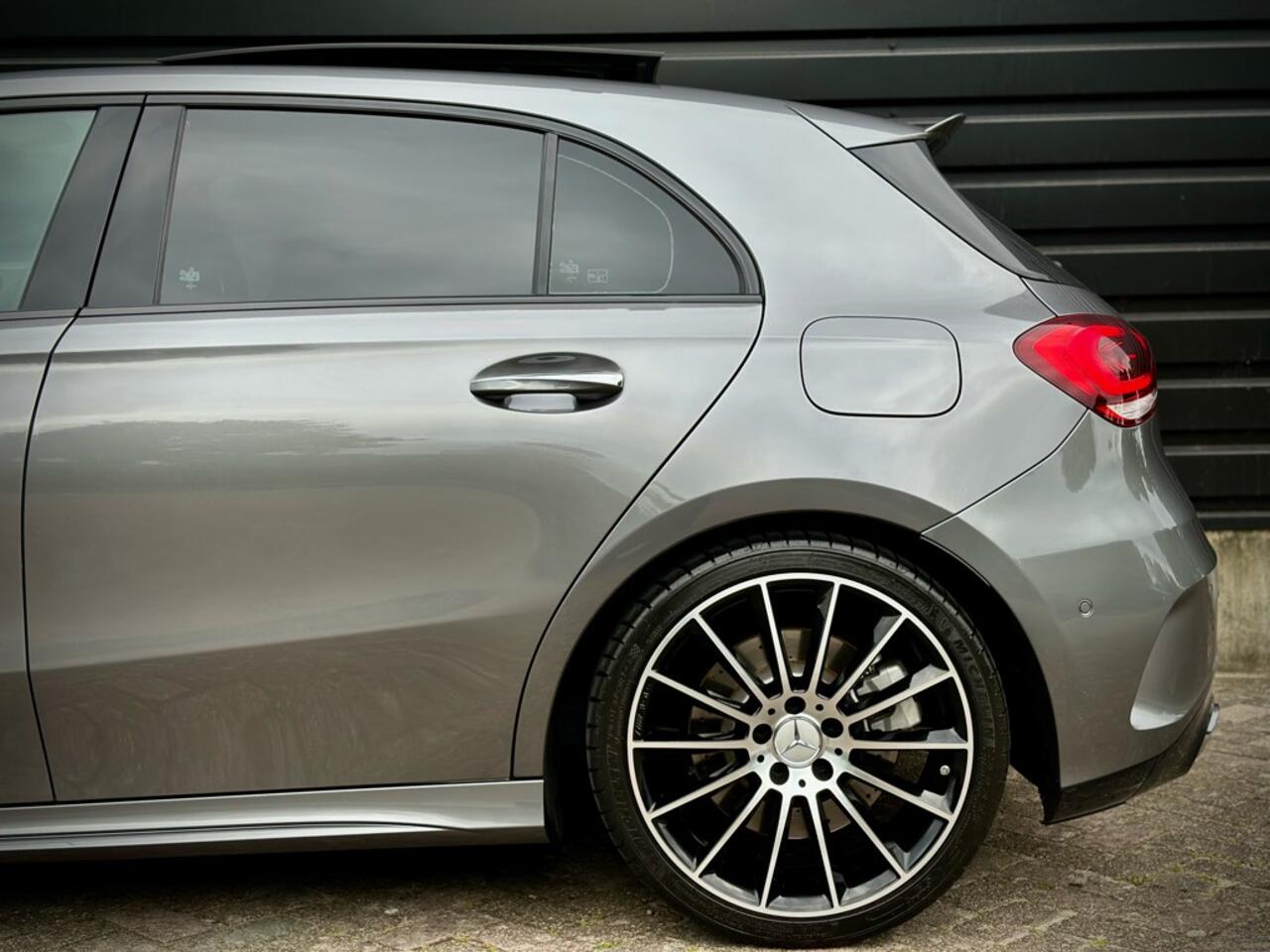 Mercedes-Benz A-KLASSE AMG 35 4MATIC PANO|BURMES|MEMORY|DISTRONIC|BLINDSPOT