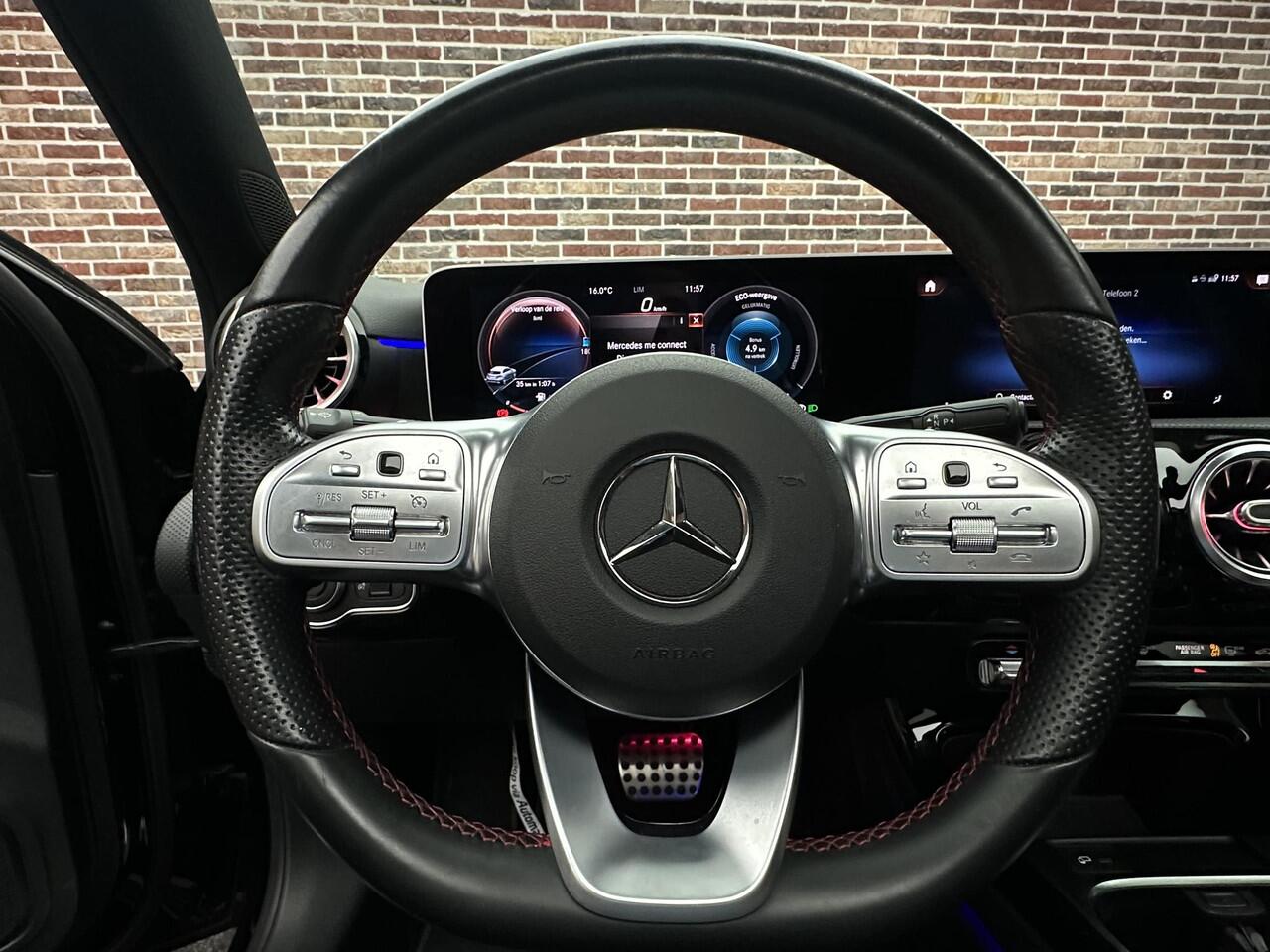 Mercedes-Benz A-KLASSE 250 4MATIC AMG Panorama Sfeer Dealer Ondrh
