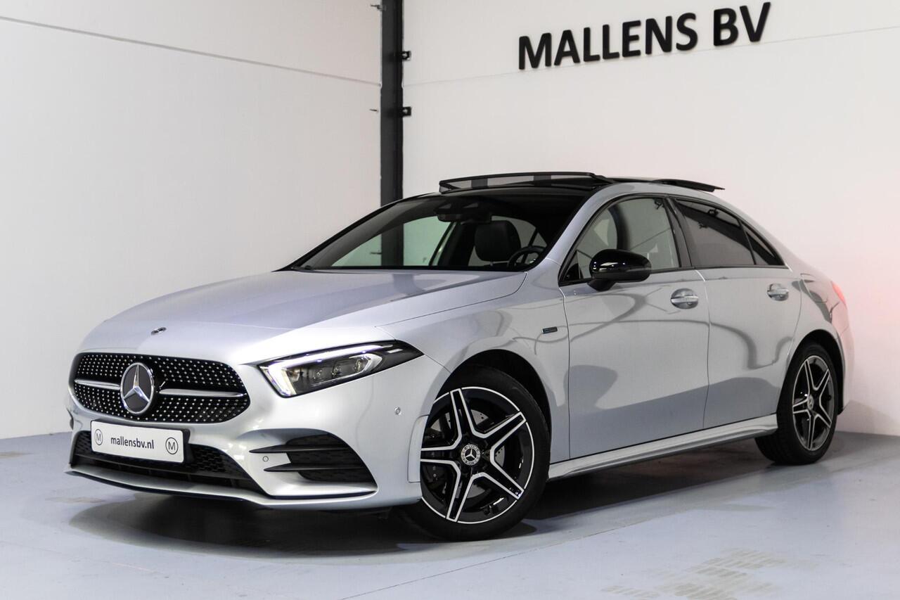 Mercedes-Benz A-KLASSE 250 e Business Solution AMG Limited PANO/MEMORY/AMG/NAP/BTW/DEALEROH