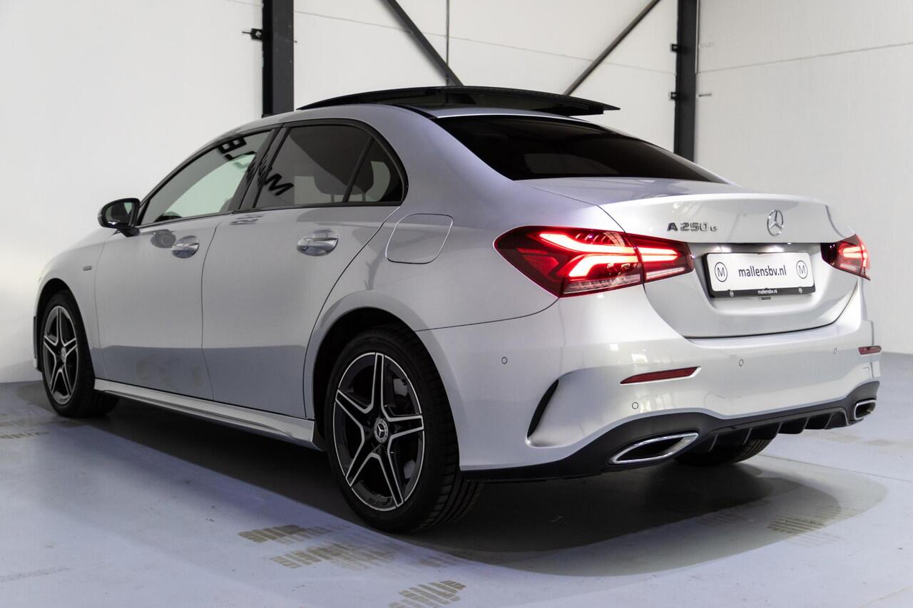 Mercedes-Benz A-KLASSE 250 e Business Solution AMG Limited PANO/MEMORY/AMG/NAP/BTW/DEALEROH