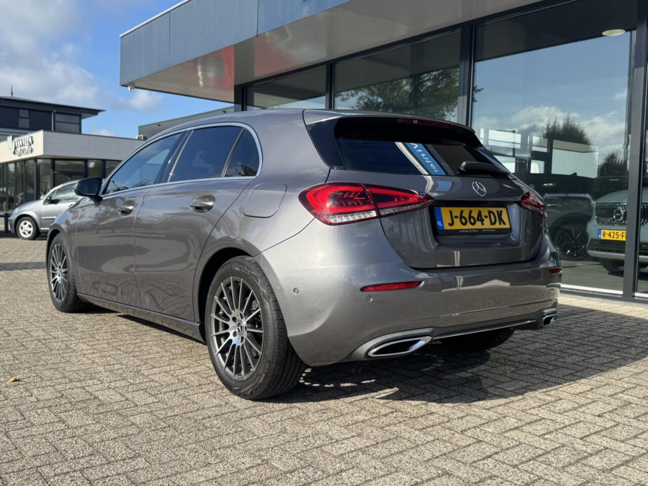 Mercedes-Benz A-KLASSE 180 Advantage| Clima, Cruise, Navi, Carplay