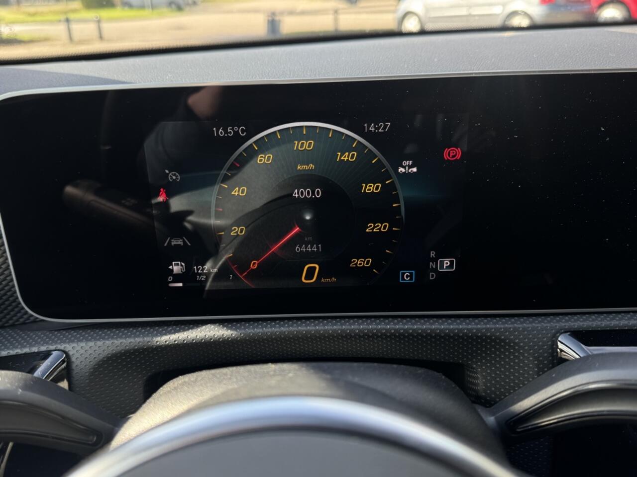 Mercedes-Benz A-KLASSE 180 Advantage| Clima, Cruise, Navi, Carplay