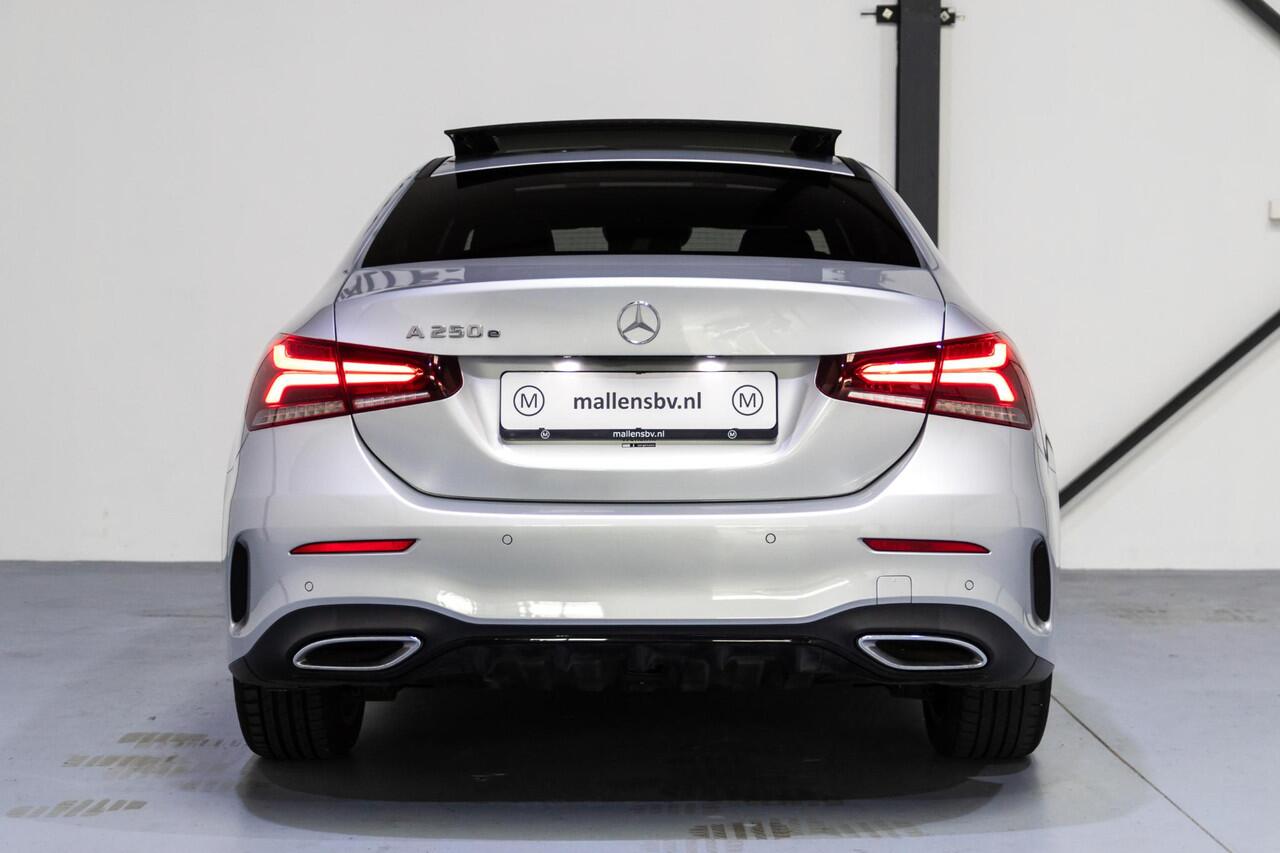 Mercedes-Benz A-KLASSE 250 e Business Solution AMG Limited PANO/MEMORY/AMG/NAP/BTW/DEALEROH
