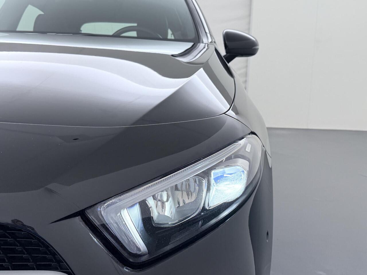 Mercedes-Benz A-KLASSE 180 d Business Solution Automaat | MBUX | Led | Automaat | BTW